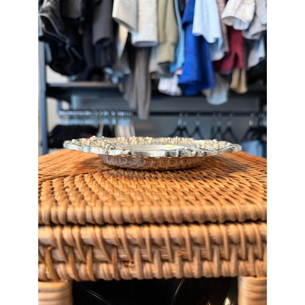Unbranded vintage godinger